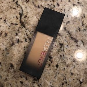 Huda Beauty Foundation